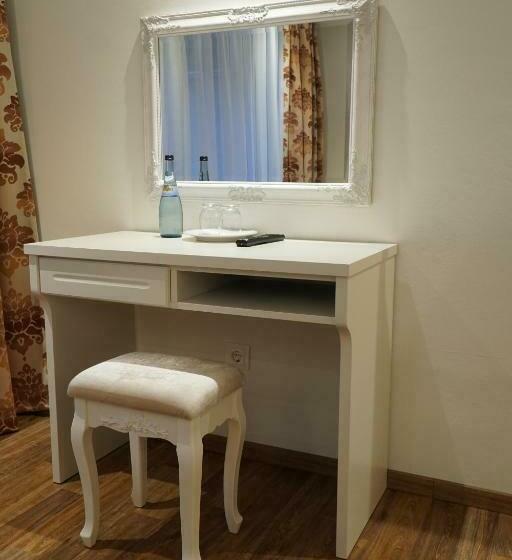 Номер Deluxe с Балконом, Eleon