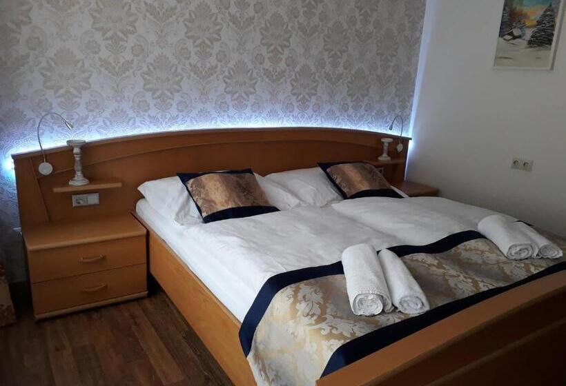 Номер Стандарт с Балконом, Eleon