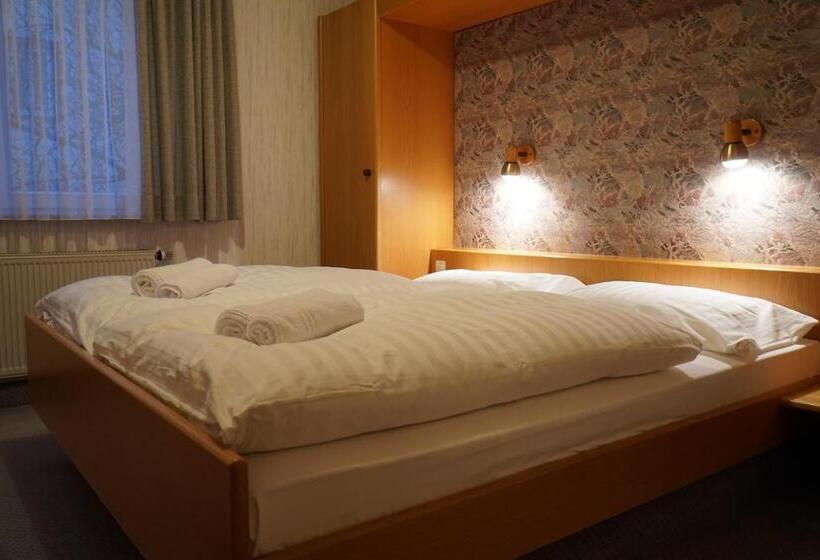 Апартаменты 1 Спальня, Eleon