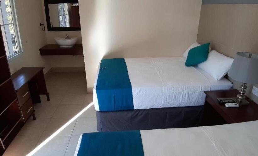 اتاق استاندارد, Real Del Rio