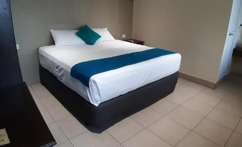 اتاق استاندارد با تخت بزرگ, Real Del Rio