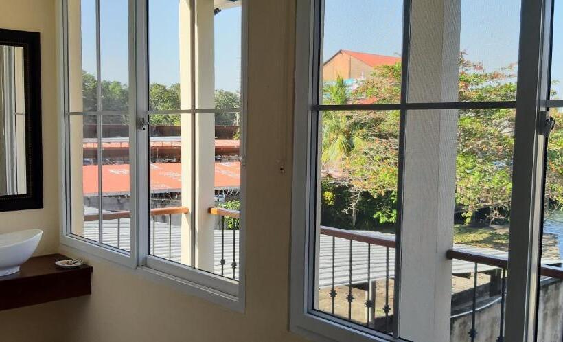 اتاق استاندارد با تخت بزرگ, Real Del Rio