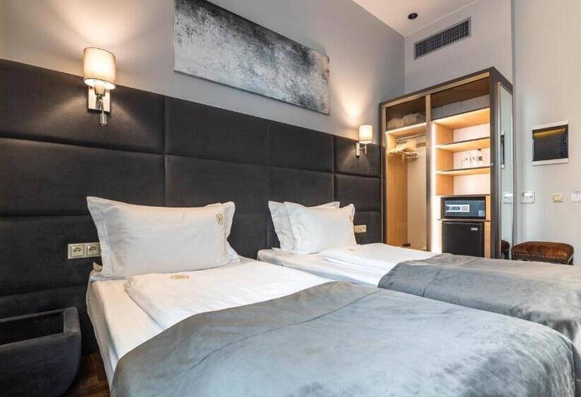 اتاق استاندارد, Grand Hotel Roxolana