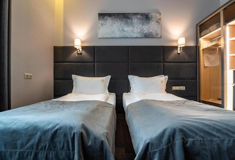 اتاق استاندارد, Grand Hotel Roxolana