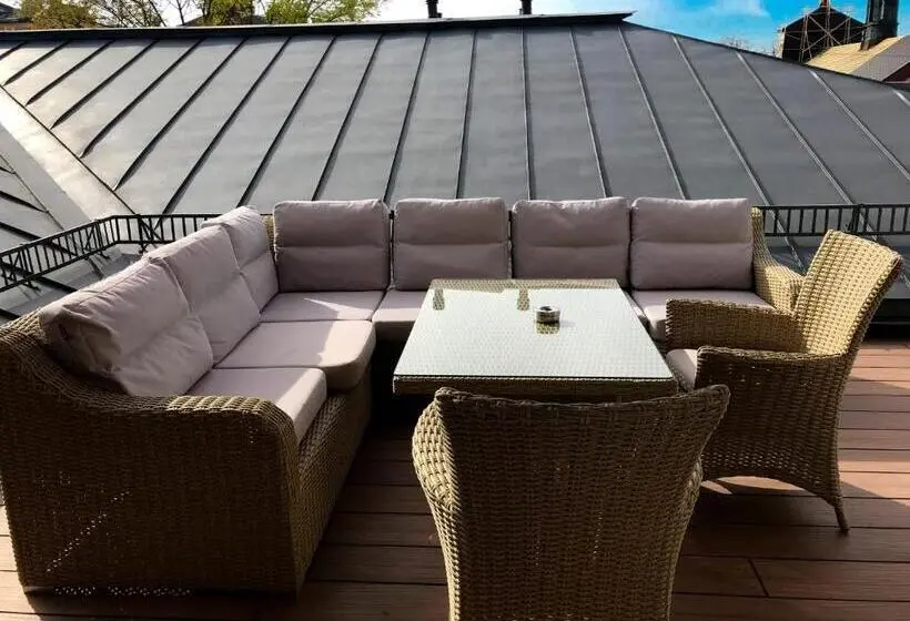 Juniorsviitti Terassi, Grand Hotel Roxolana