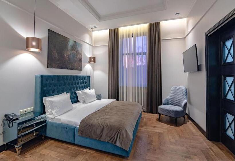 سوییت اجرایی, Grand Hotel Roxolana