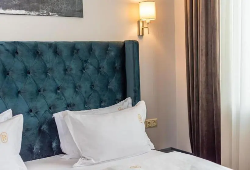 Superior-huone, Grand Hotel Roxolana