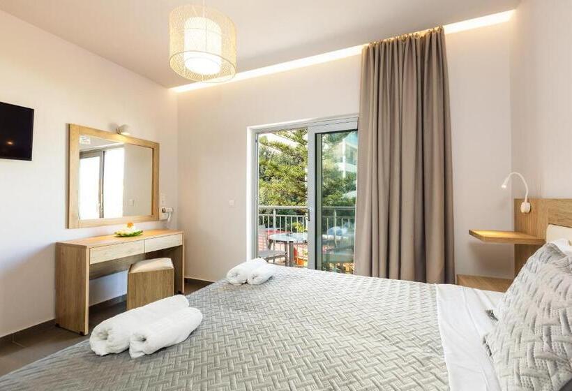 Quarto Triplo Standart Vista Mar Lateral, Gorgona