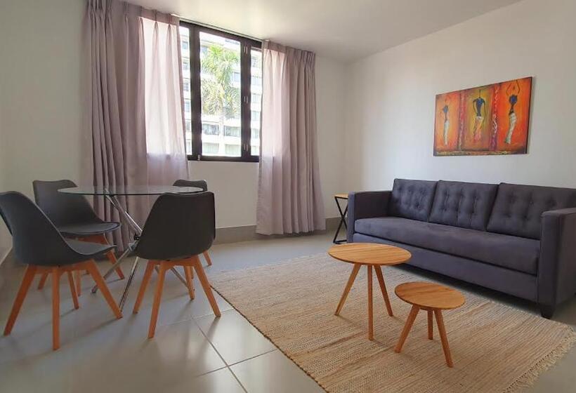 דירת חדר סופריור, Sori Apartments