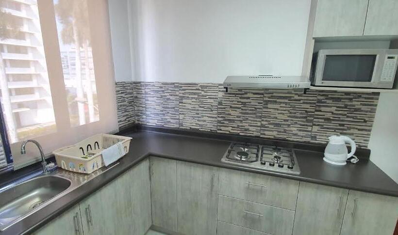 דירת חדר סופריור, Sori Apartments