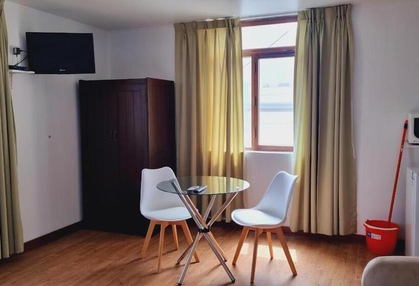 דירת חדר, Sori Apartments