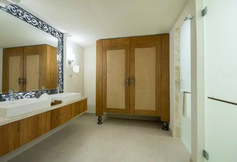 Deluxe Suite Sea View, Almar Resort Luxury Lgbt Beach Front Experience