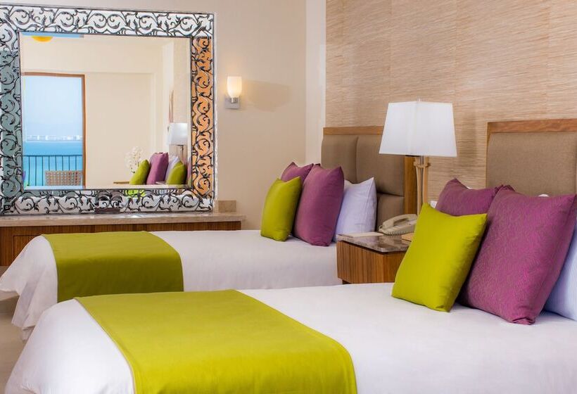 Tengerre Néző Deluxe Suite, Almar Resort Luxury Lgbt Beach Front Experience