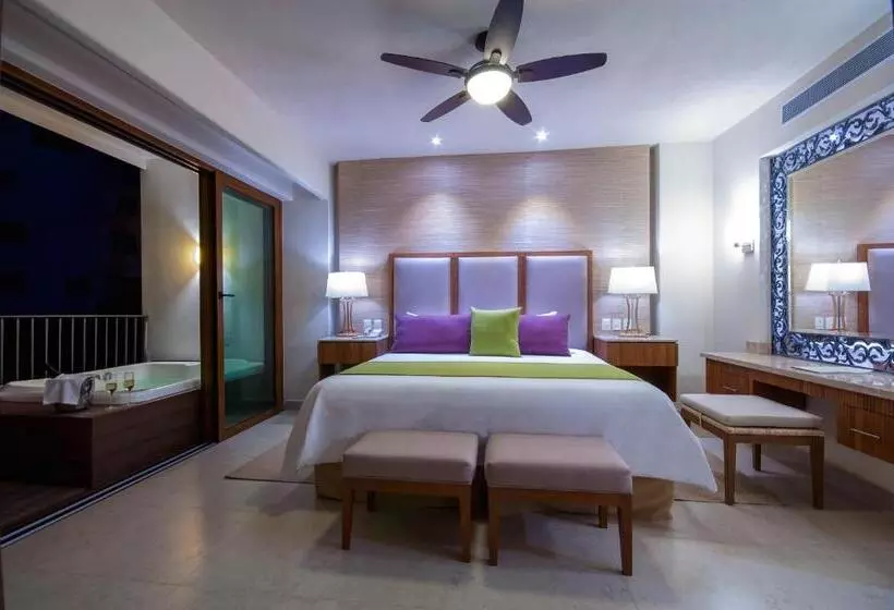 سوییت, Almar Resort Luxury Lgbt Beach Front Experience