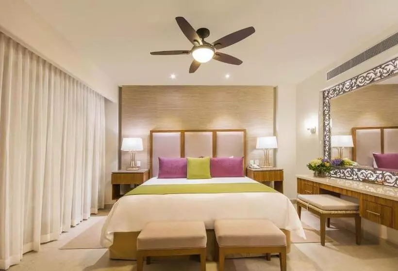 سوییت, Almar Resort Luxury Lgbt Beach Front Experience