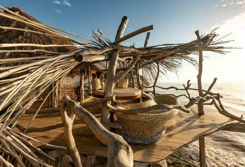 سوییت, Azulik