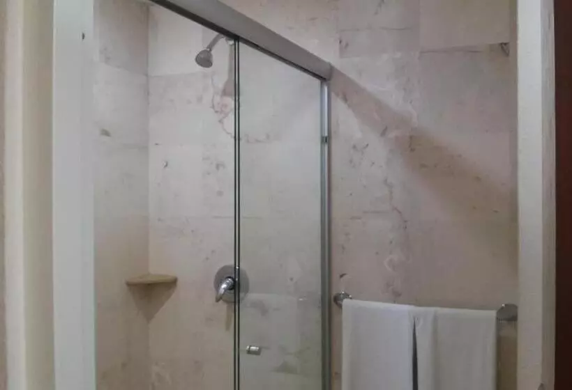 اتاق استاندارد, Balajú Hotel & Suites
