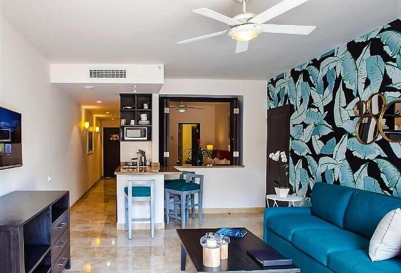 オーシャンビューの１ベッドルームデラックスアパート, Corazón Cabo, a Noble House Resort
