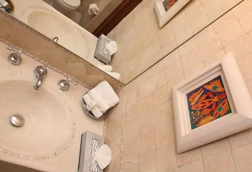 اتاق لوکس, Boutique La Casa Azul