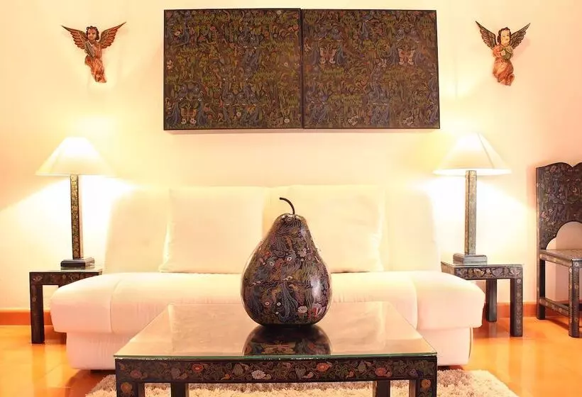 اتاق پرمیوم, Boutique La Casa Azul
