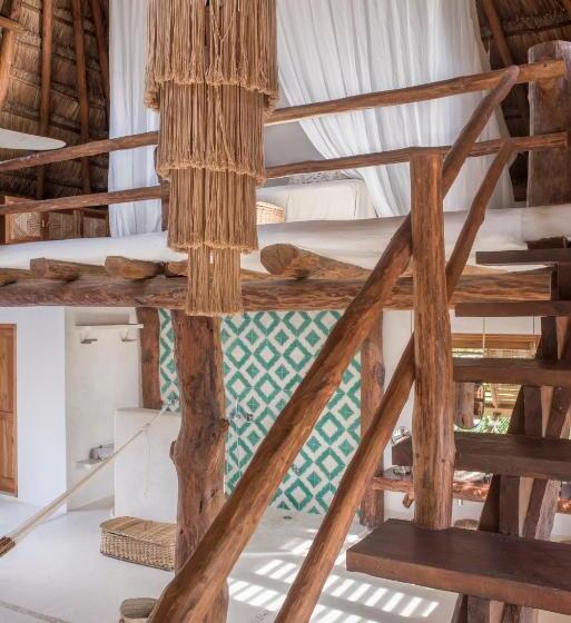 オーシャンビュースイート, Casa Blanca