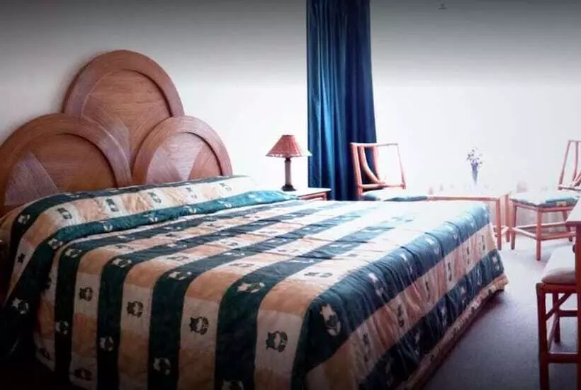 Executive-huone, Oliva Plaza