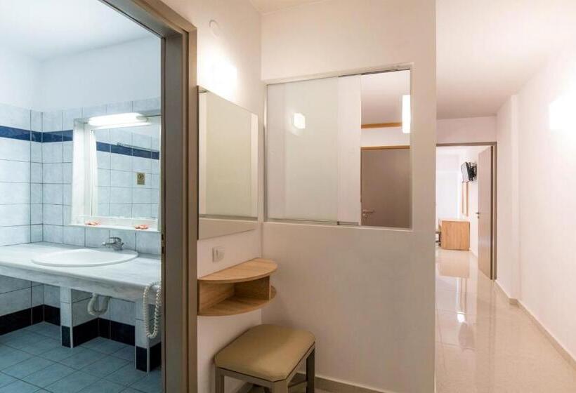 スーペリアファミリールーム, Horizon Beach