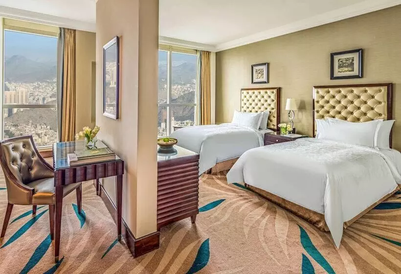 シティビュースイート, Makkah Clock Royal Tower, A Fairmont