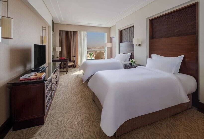 Студия Стандарт, Makkah Clock Royal Tower, A Fairmont