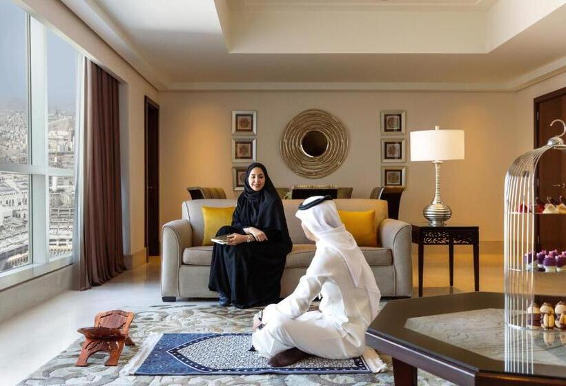 キングサイズベッドのジュニアスイート, Makkah Clock Royal Tower, A Fairmont