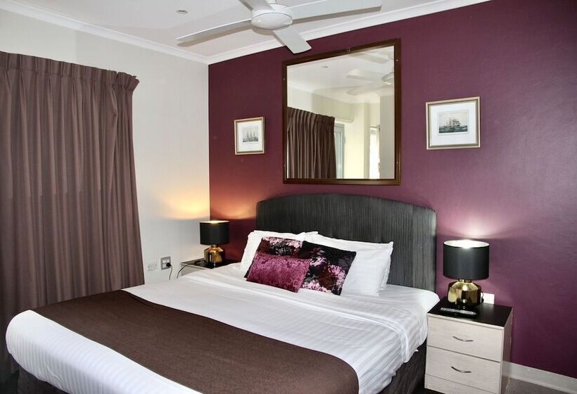 اتاق خانوادگی, Mariners Court Hotel Sydney