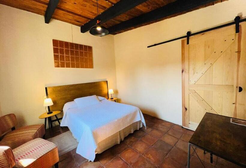 غرفة قياسية, Parador Vernal