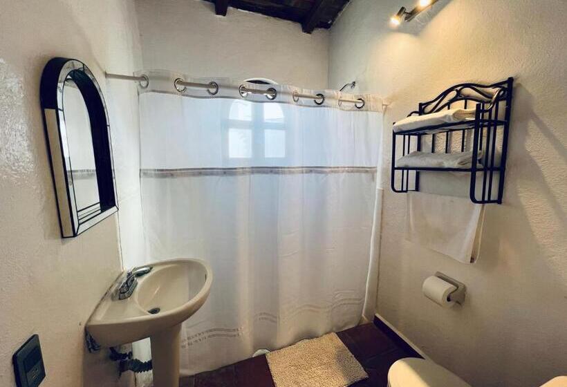 غرفة قياسية رباعية, Parador Vernal