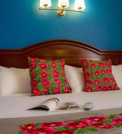 سوییت جونیور, Plaza Campeche