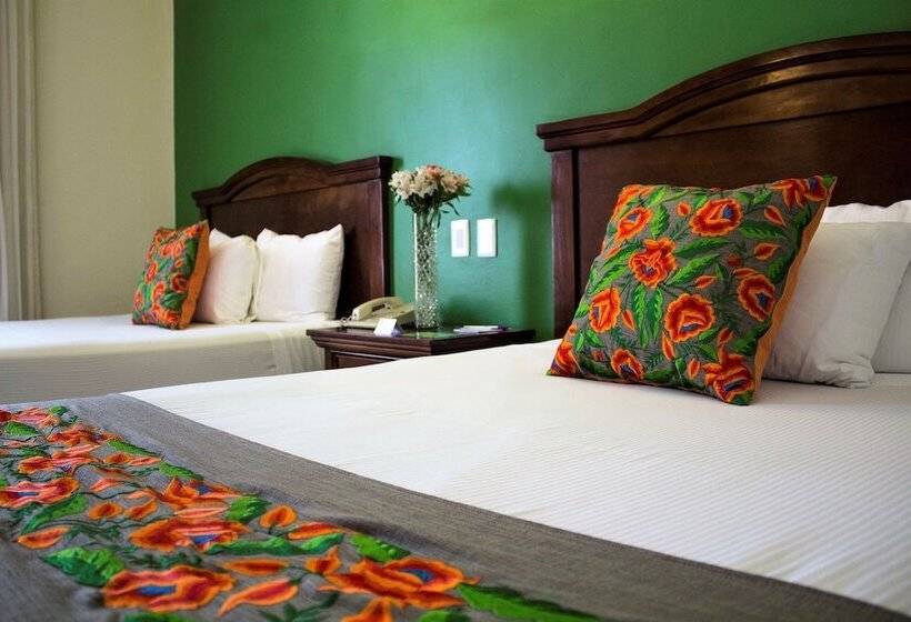 سوییت جونیور, Plaza Campeche