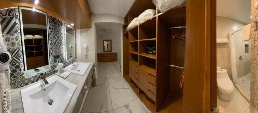 家庭套房, Posada Quinta Las Flores