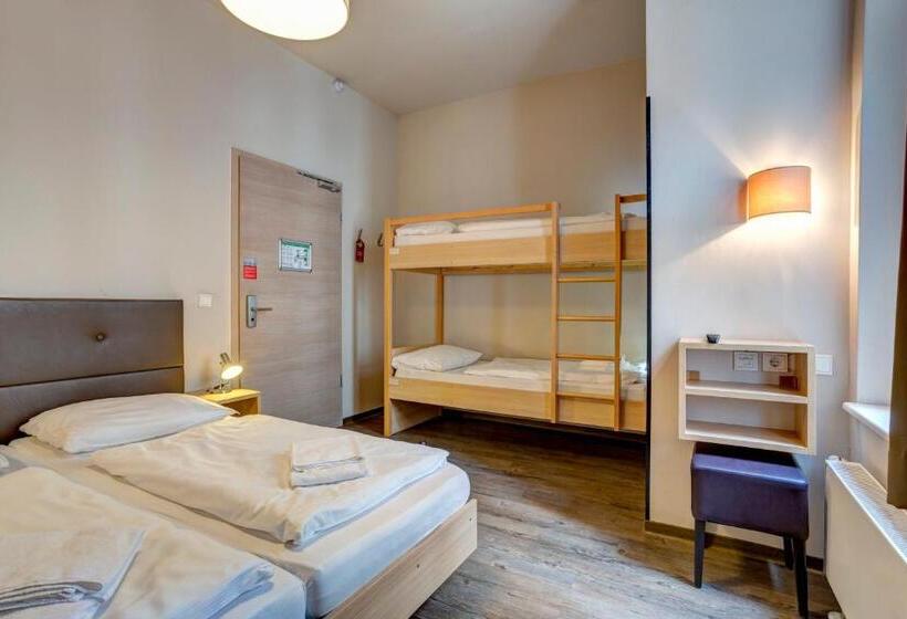 اتاق خانوادگی, Meininger Hotel Berlin Mitte