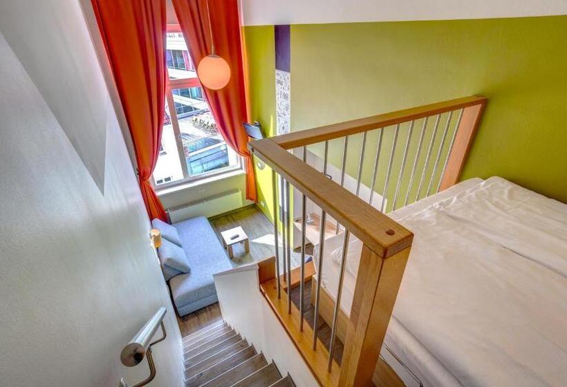 اتاق سوپریور, Meininger Hotel Berlin Mitte