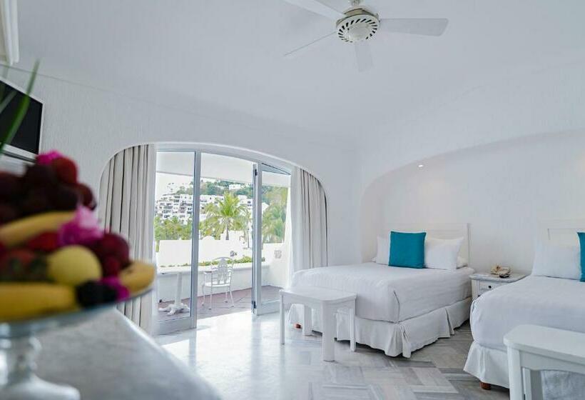 クラブルーム, Las Hadas By Brisas