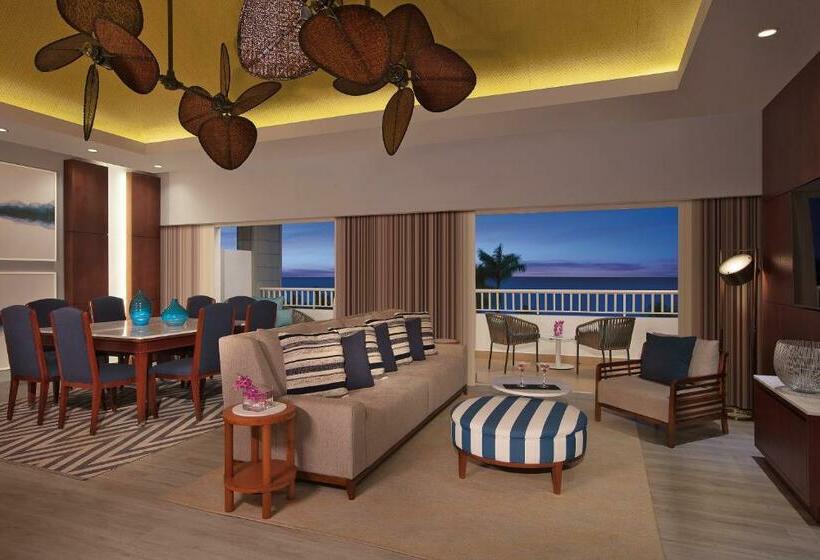 سوئیت پرزیدنت, Secrets St. James