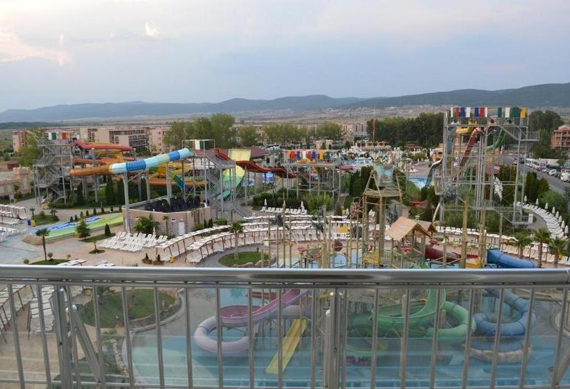 جناح مزوَّد بشرفة, Aqua Nevis Hotel & Aqua Park   All Inclusive