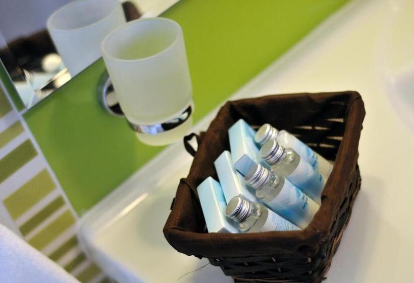 غرفة قياسية مزوَّدة بشُرفة, Aqua Nevis Hotel & Aqua Park   All Inclusive