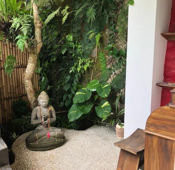 Deluxe Værelse King Size Seng, White Lotus Oasis