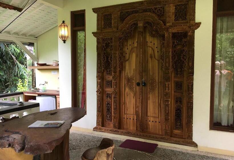 Deluxe Bungalow, White Lotus Oasis