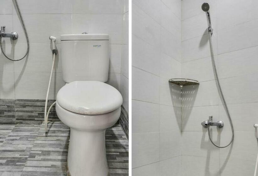 Номер Deluxe Кровать Кинг, Oyo 3826 Columbus Residence K11