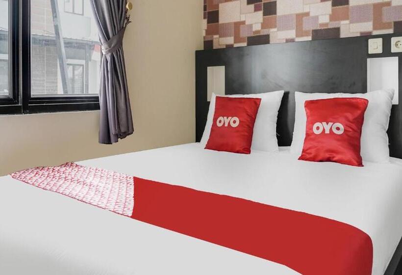 Номер Deluxe Кровать Кинг, Oyo 3826 Columbus Residence K11