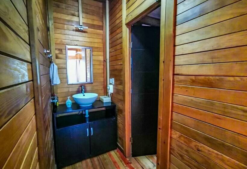 클래식 룸 더블 침대, Alicat Villas