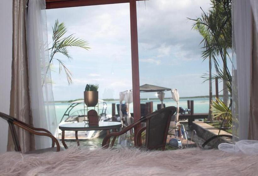 מיטת קינג בסוויטה, Blue Bird