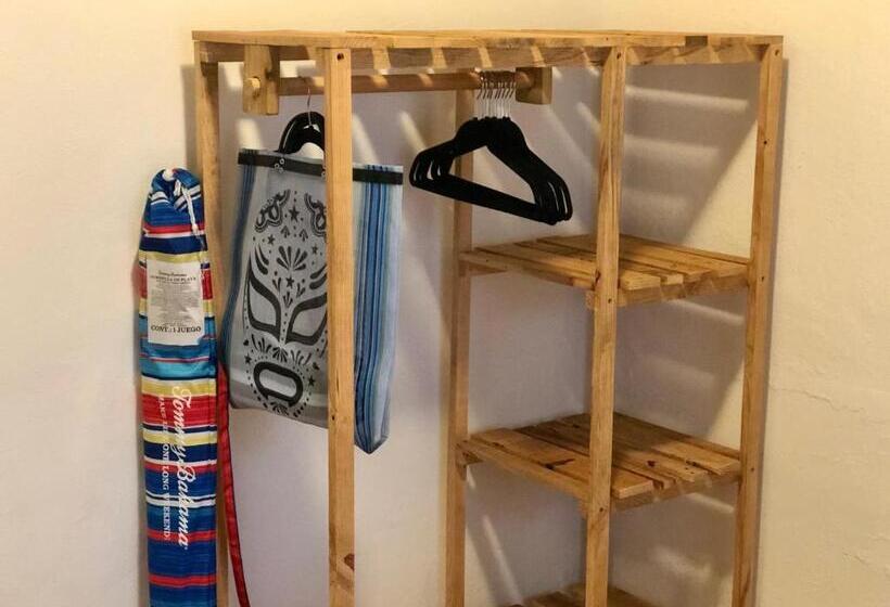 חדר אקונומי, Refugio Del Cielo #