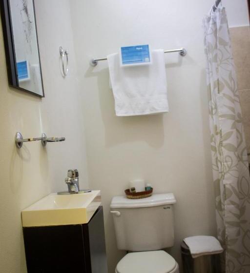 小型套房, Rosvel